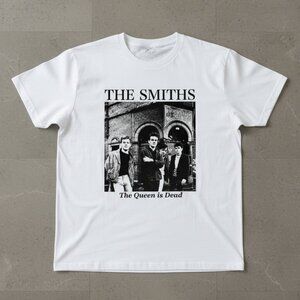 Vintage Indie Rock Graphic T-Shirt – “The Queen Is Dead” Album Inspired Unisex